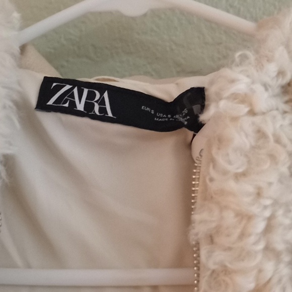 Zara Faux Mongolion Curly Comfy Cuddly Fur Winter White Casual Bohemian Hoodie - Picture 6 of 7